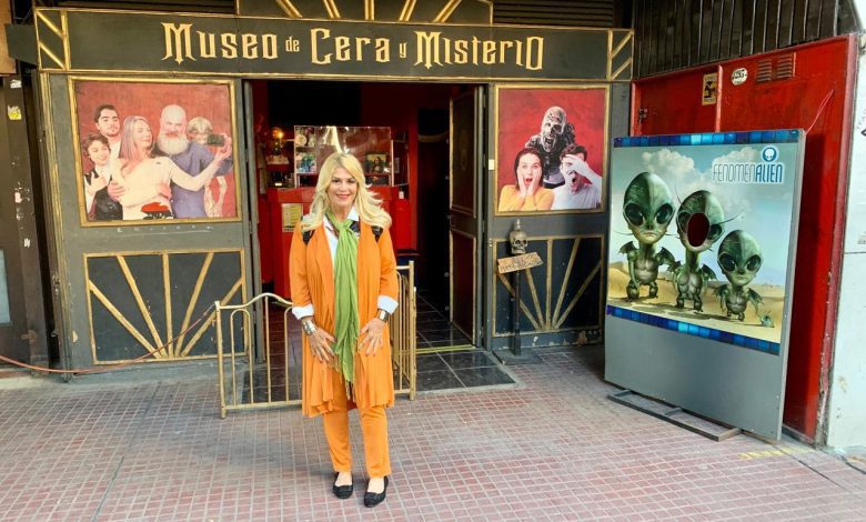 Cida Moraes, Ex-BBB, atriz e apresentadora de Tv, participa de evento em prol do Retiro dos Artistas